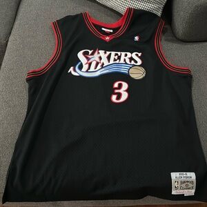 Men’s like brand Sixers Jersey!